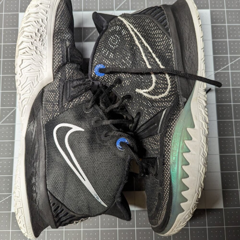 Nike Kyrie 7 Black, Size 10.5M